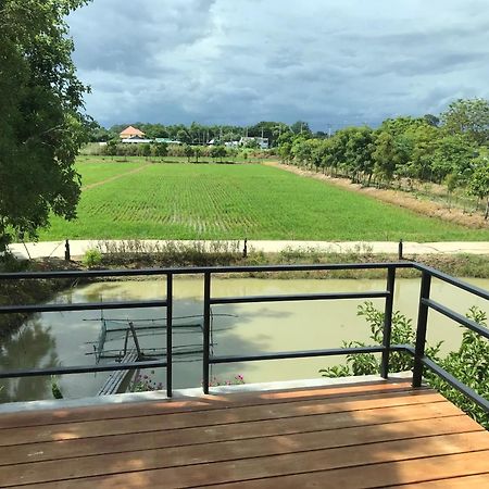 บ้านกลางเกาะ รีสอร์ท Uthai Thani Eksteriør bilde