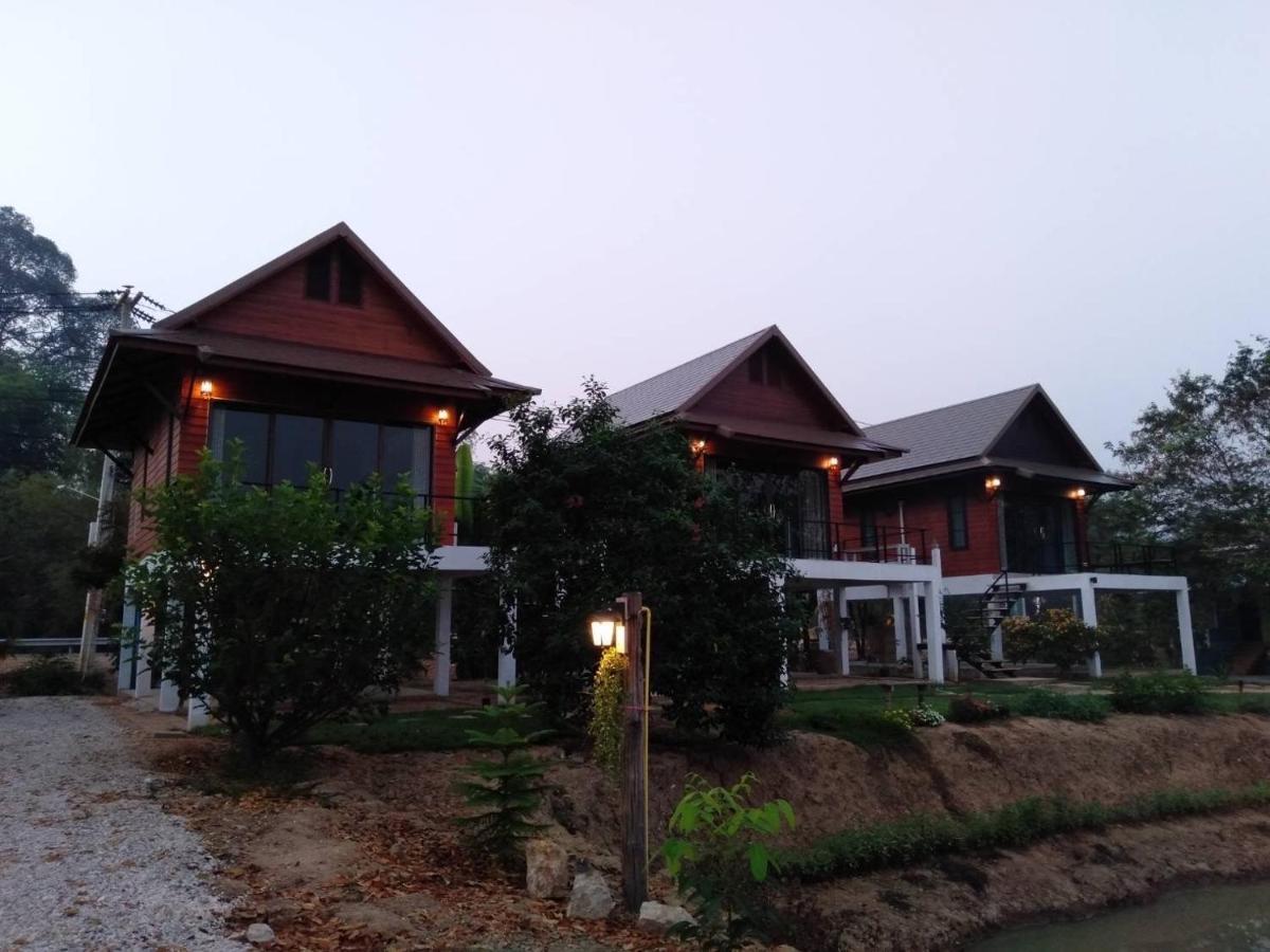 บ้านกลางเกาะ รีสอร์ท Uthai Thani Eksteriør bilde
